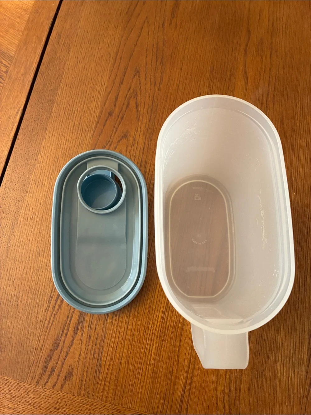 Tupperware Plastic Pitcher with Gray Lid and Handle